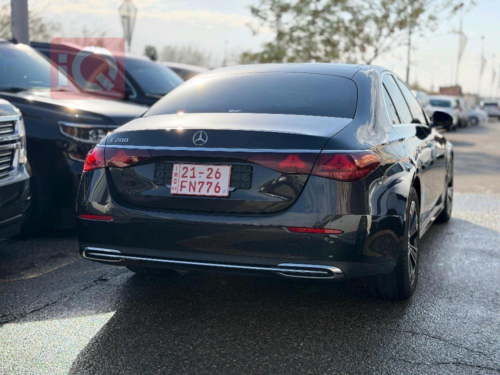 مرسيدس بنز E-Class